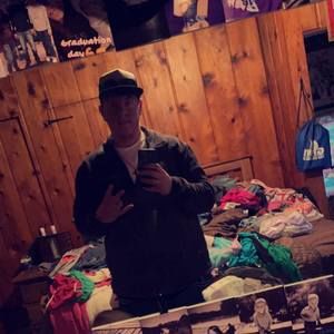 Meet your Posher, Ethan